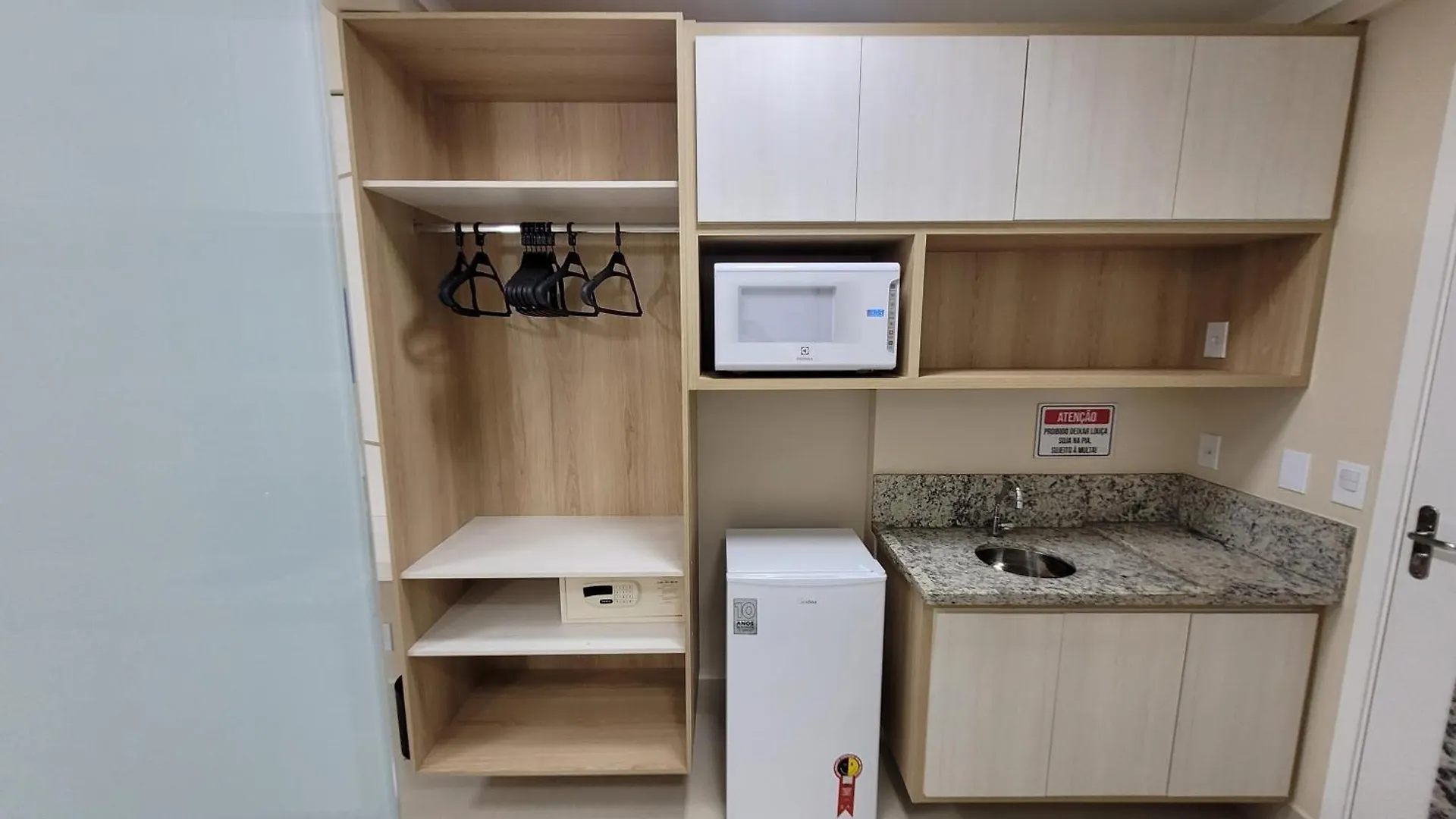 Spazzio Diroma Hospedagem Com Acesso Gratuito No Acqua Park Caldas Novas 4*,  Brazil